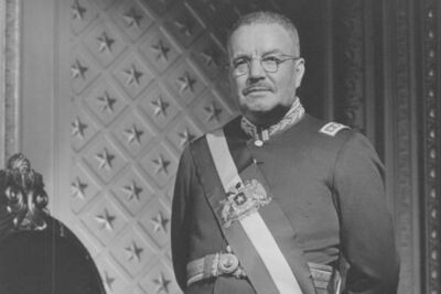 Biografía de Carlos Ibáñez del Campo: líder político y progreso 5 Biografía de Carlos Ibáñez del Campo: líder político y progreso