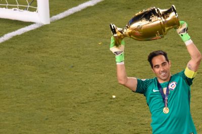 Biografía de Claudio Bravo: la vida y carrera del talentoso portero 111 Biografía de Claudio Bravo: la vida y carrera del talentoso portero