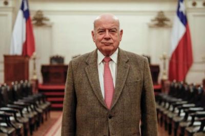 Biografía de José Miguel Insulza: Trayectoria política y logros 74 Biografía de José Miguel Insulza: Trayectoria política y logros