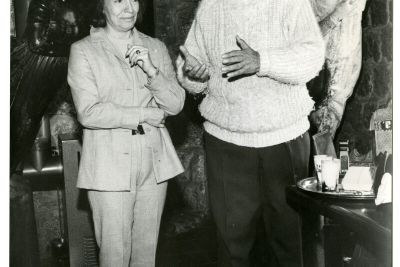 Biografía de Matilde Urrutia: Amor y Poesía en su Vida y Legado 170 Biografía de Matilde Urrutia: Amor y Poesía en su Vida y Legado