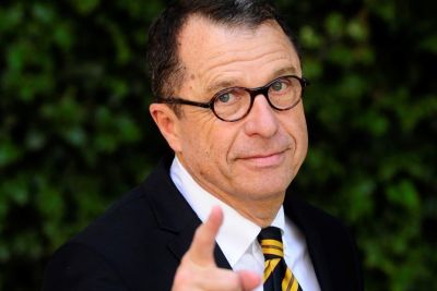 Biografía de Sebastián Edwards: Economista y político 223 Biografía de Sebastián Edwards: Economista y político